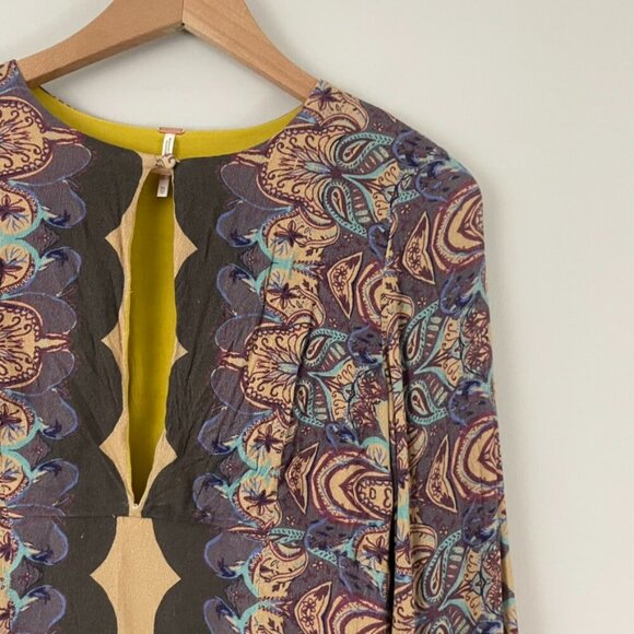 Free People Ossie Vibes Bell Sleeve Tunic Mini Dress in Gold Size XS - Picture 6 of 6